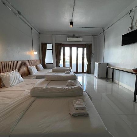 Asaya House Hotel Чиангмай Екстериор снимка